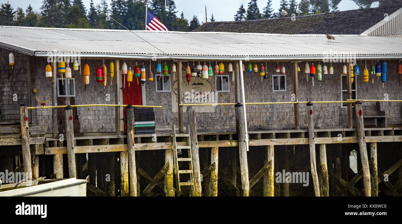 Mare lobster shack e il dock in Owl la testa, Maine, Stati Uniti d'America. Foto Stock
