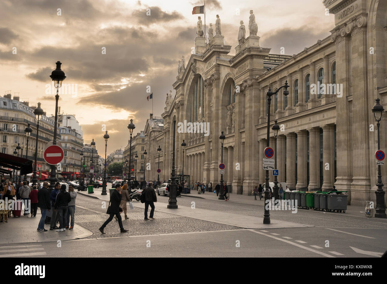 Francia, Parigi (75), per la Gare du Nord, o la Stazione Ferroviaria del Nord Foto Stock