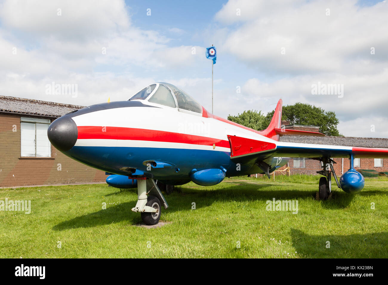 Hawker Hunter F51 a Solway Aviation Museum in Cumbria, Inghilterra. Il getto ha volato con il danese Air Force come un intercettore, bomber e formatore. Foto Stock