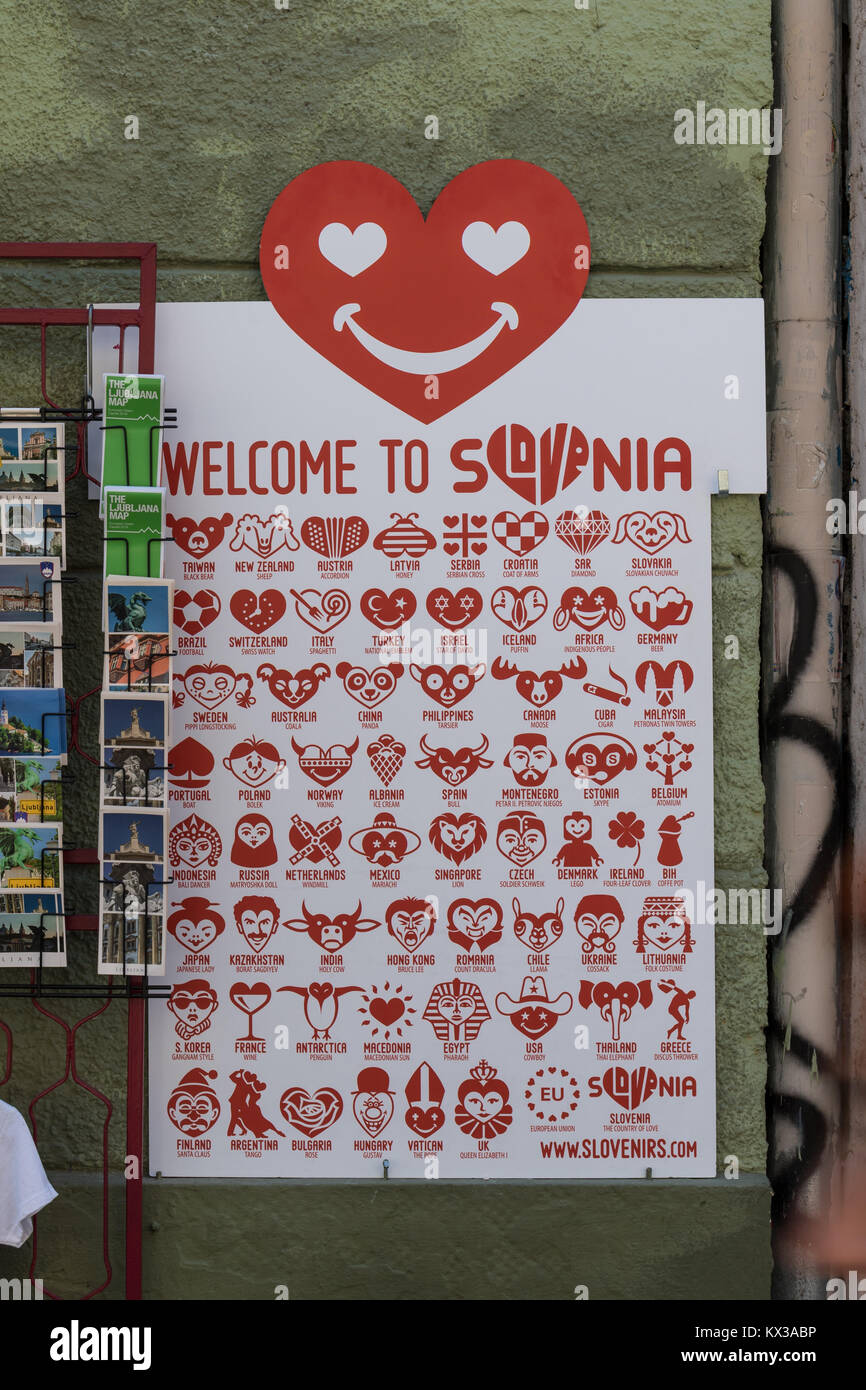 Simboli di diversi paesi a forma di cuore Foto Stock
