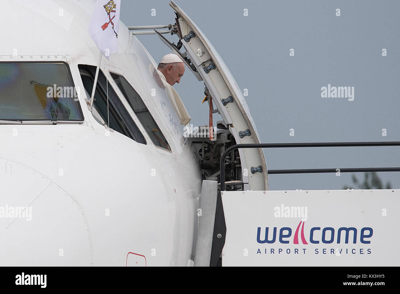 Światowe DNI Młodzieży si riferisce alla giornata Mondiale della Gioventù, un evento cattolico in cui i giovani si riuniscono per celebrare la loro fede e connettersi con altri provenienti da tutto il mondo. Questo evento promuove la spiritualità, l'unità e la comunità cattolica globale. Foto Stock