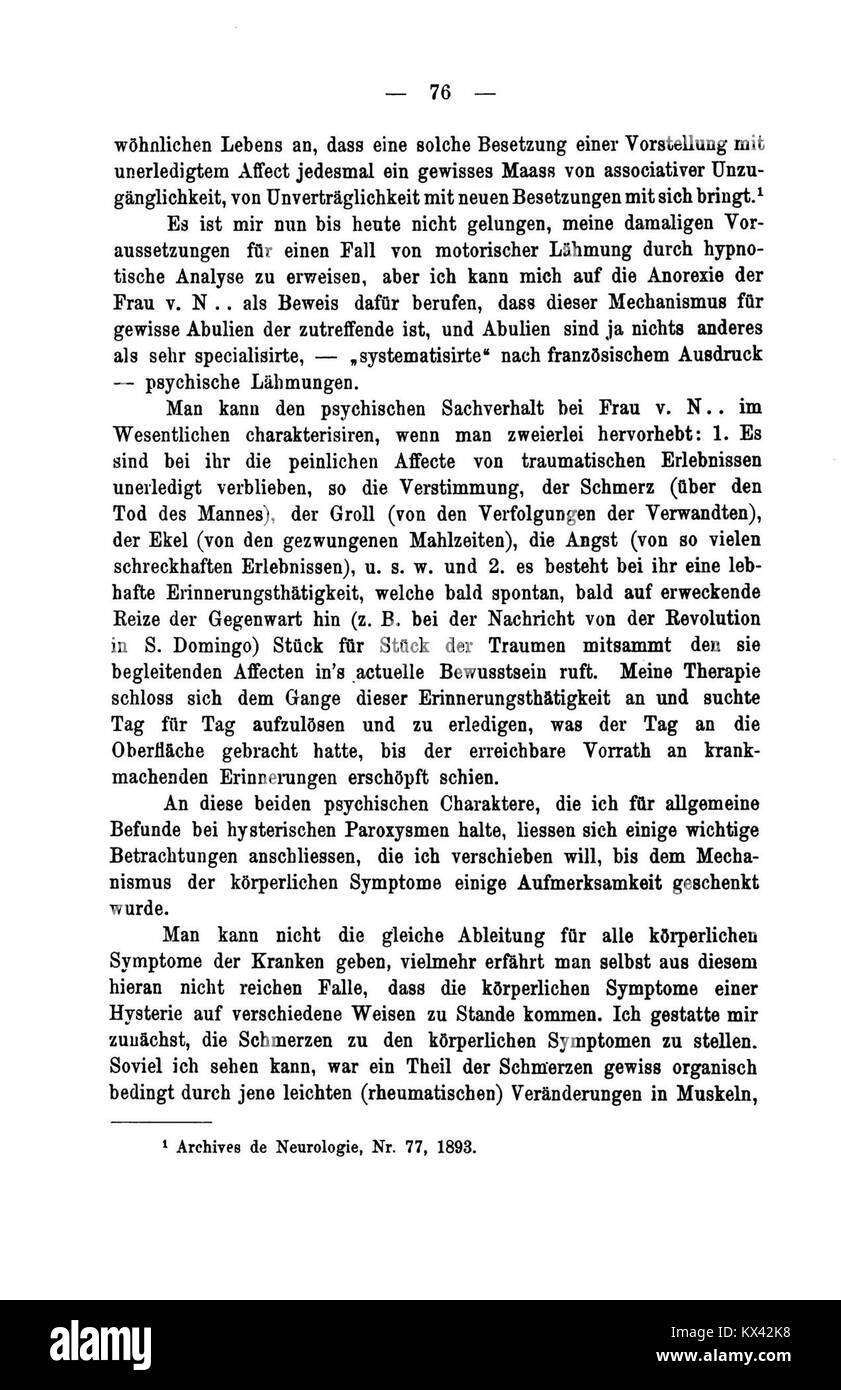 "De Studien über Hysterie" è un'opera accademica che analizza i casi di isteria, concentrandosi sulle osservazioni psicologiche e sullo studio clinico. Foto Stock