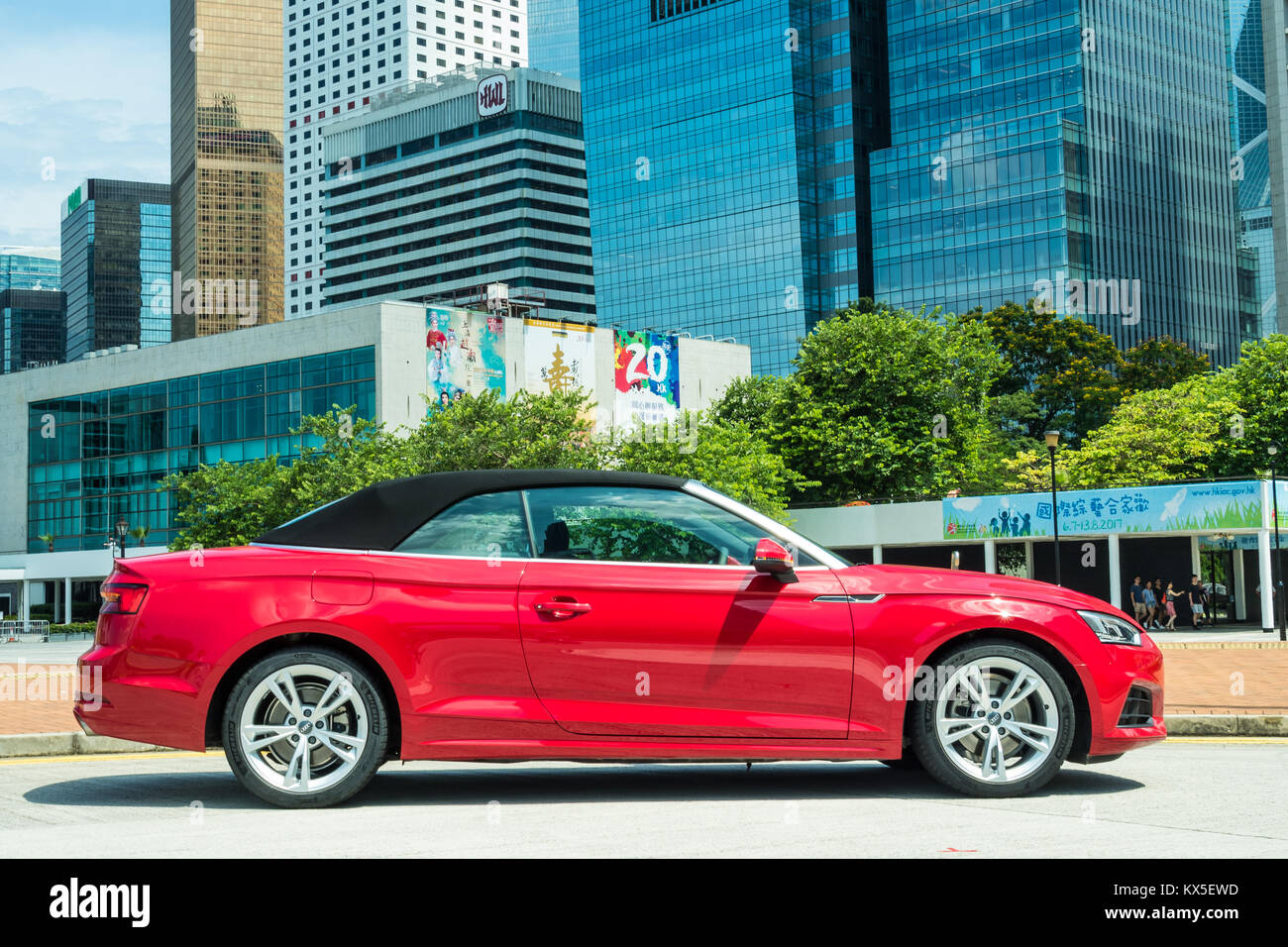Hong Kong Cina Luglio 28, 2017 : Audi A5 Cabriolet 2017 Test Drive giorno 28 luglio 2017 a Hong Kong. Foto Stock