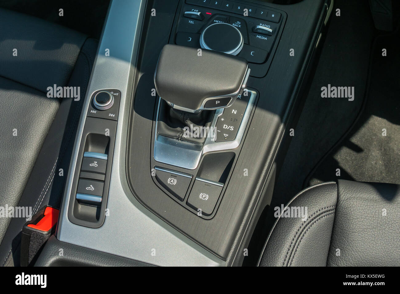 Hong Kong Cina Luglio 28, 2017 : Audi A5 Cabriolet 2017 scatola ingranaggi 28 luglio 2017 a Hong Kong. Foto Stock