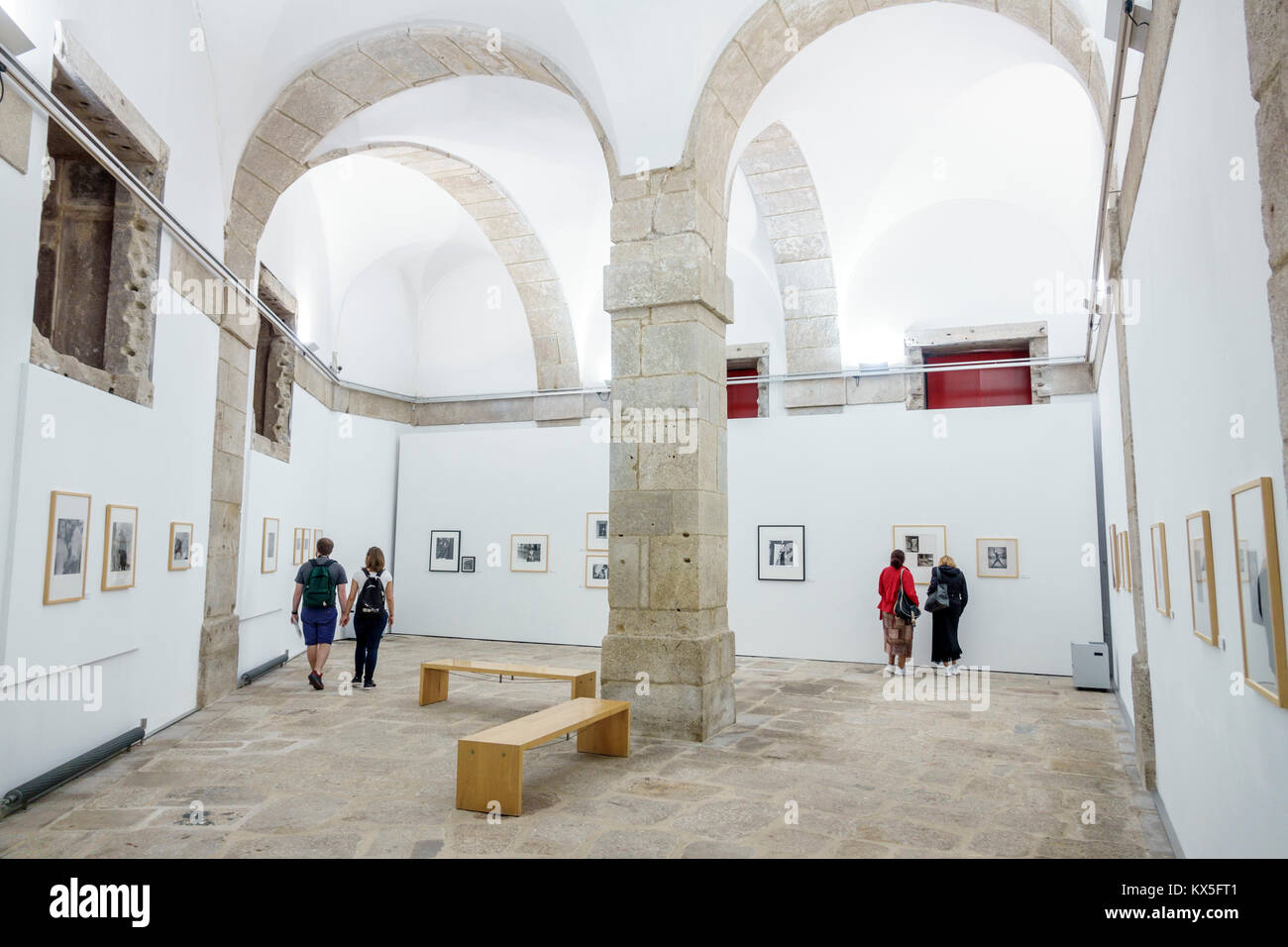 Porto Portogallo,centro storico,Centro Portugues de Fotografia,Centro fotografico Portoghese,museo,mostra collezione Humani,demasiado hu Foto Stock