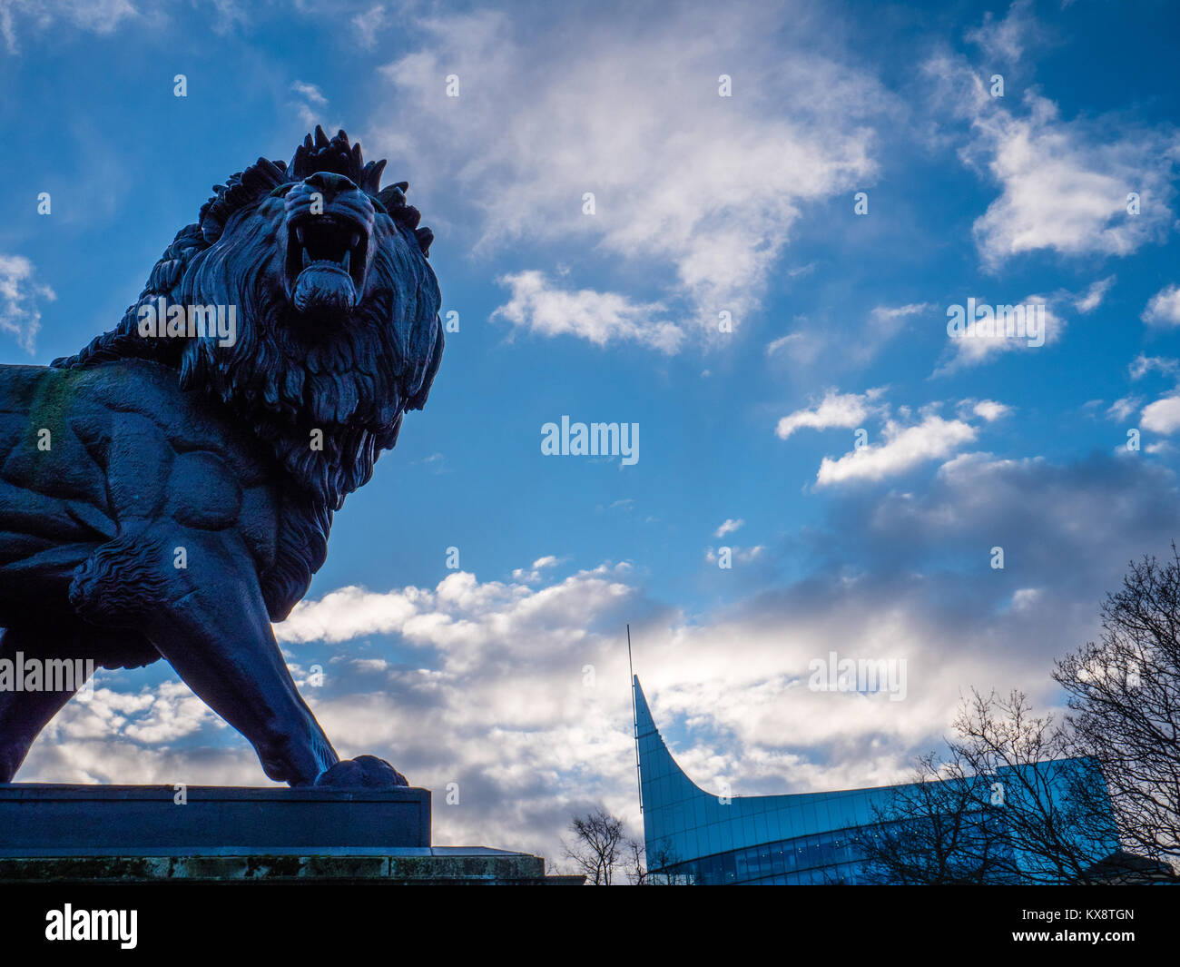 The Forbury Gardens, la lama Edificio per uffici, Reading Berkshire, Inghilterra, Regno Unito, GB. Foto Stock