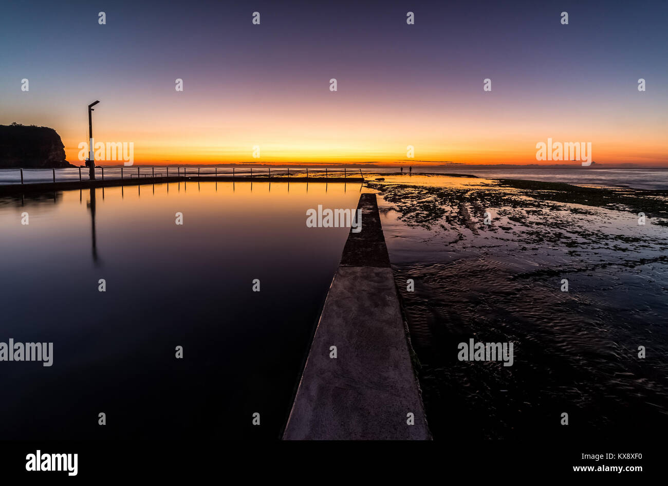 Mona Vale piscina all'alba Foto Stock