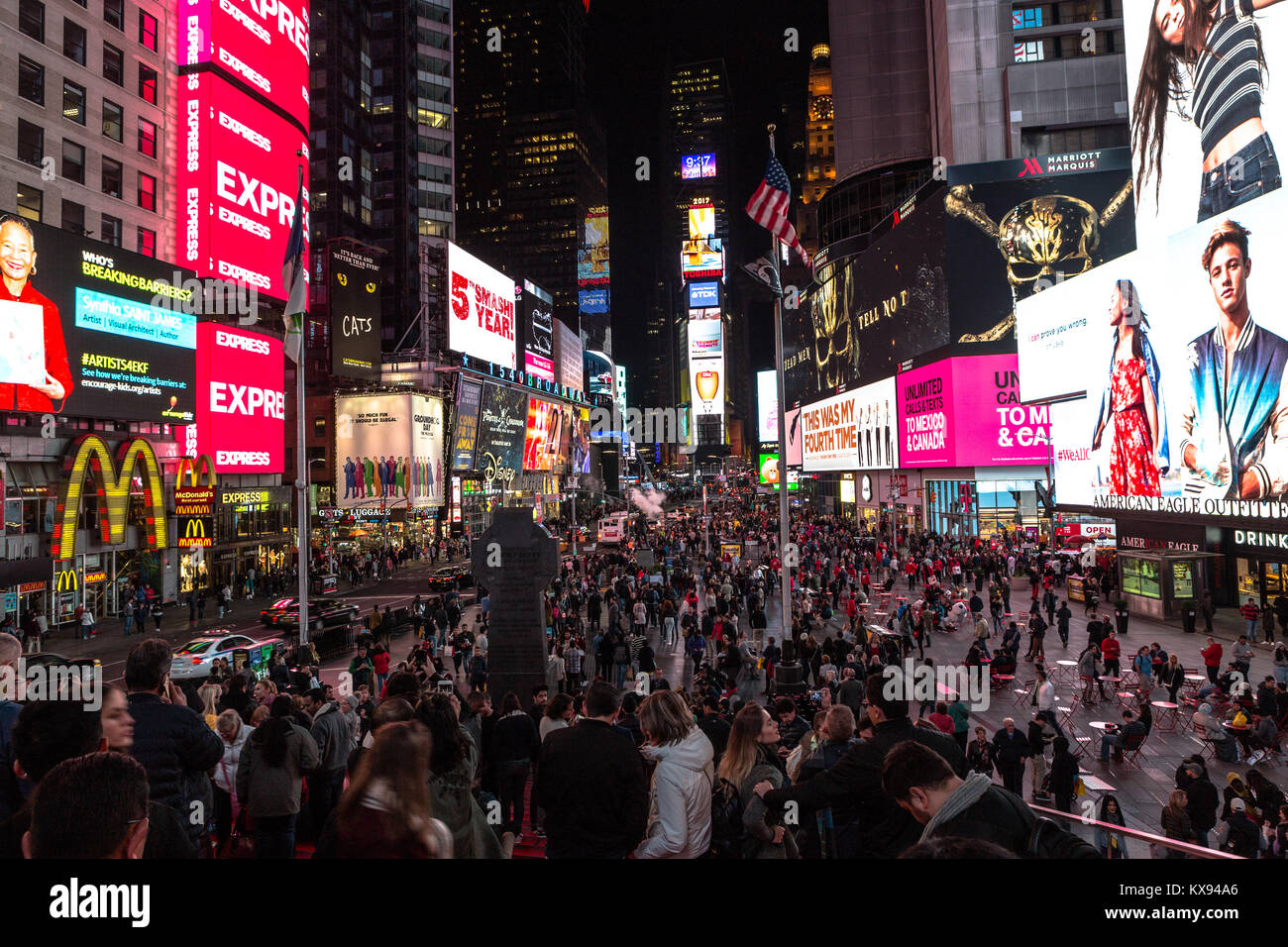 Persone in Times Square, NY Foto Stock