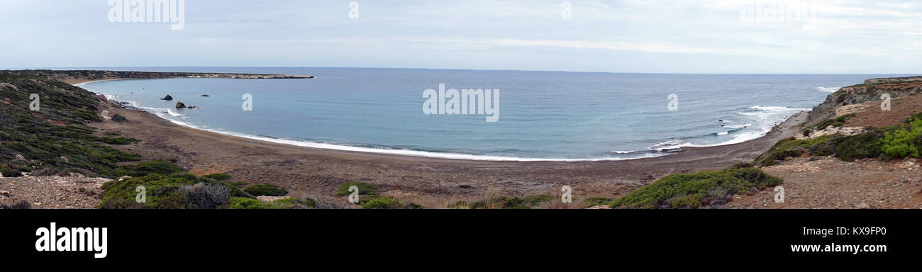 Panorama di Lara Beach nella penisola di Akamas, Cipro Foto Stock