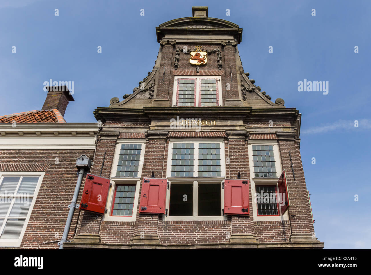 Facciata del monumentale edificio pesano in Monnickendam, Olanda Foto Stock