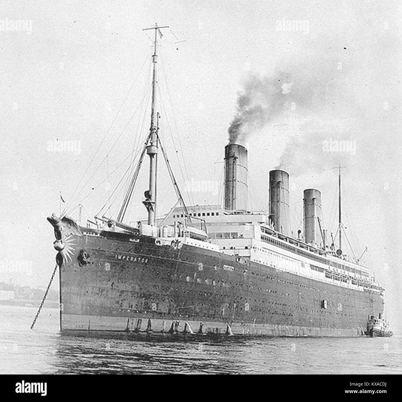 SS Imperator era un transatlantico costruito per la Hamburg America Line (Hamburg Amerikanische Paketfahrt Aktien Gesellschaft, o HAPAG), lanciato nel 1912 Foto Stock