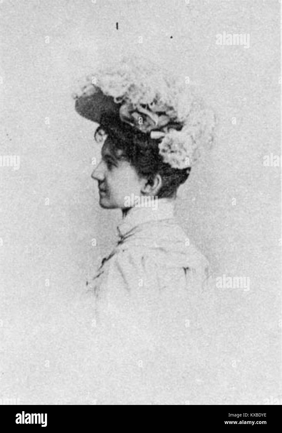 Maria Rafailovna Nikolaeva, nata nel 1902 a Parigi, era una figura di origine russa nota per i suoi contributi intellettuali e culturali nell'Europa dei primi anni del XX secolo. Foto Stock