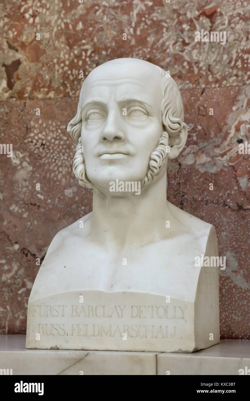 Il russo Maresciallo di Campo Michael Andreas Barclay de Tolly. Busto in marmo da scultore tedesco Max von Widnmann (1841) sul display nella hall of fame nel Walhalla Memorial vicino a Regensburg in Baviera, Germania. Foto Stock