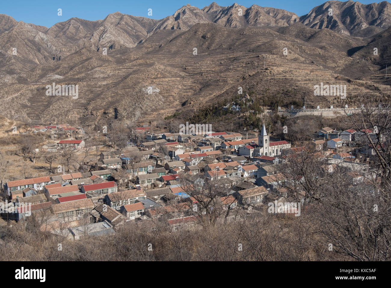 Sacro Cuore di Gesù chiesa nel villaggio di Housangyu, 70 chilometri a ovest del centro di Pechino, una delle più antiche chiese in Cina. 25-Dec-2017 Foto Stock