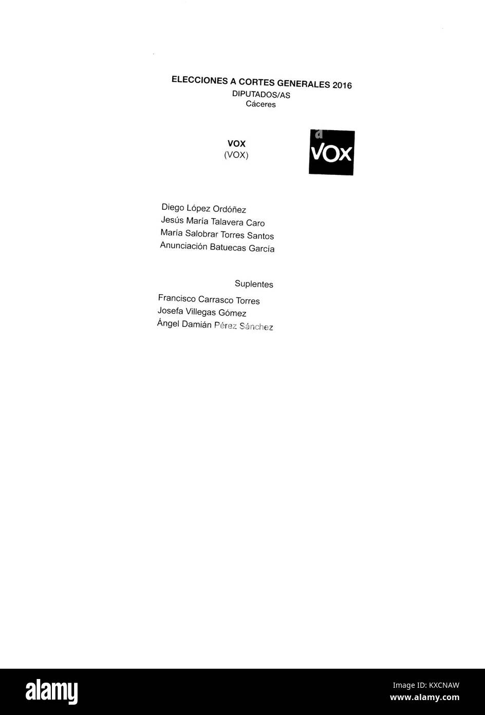 Un voto delle elezioni generali spagnole del 2016 a Cáceres in rappresentanza del partito VOX. Il documento riflette il processo democratico spagnolo e la diversità della rappresentanza politica. Foto Stock