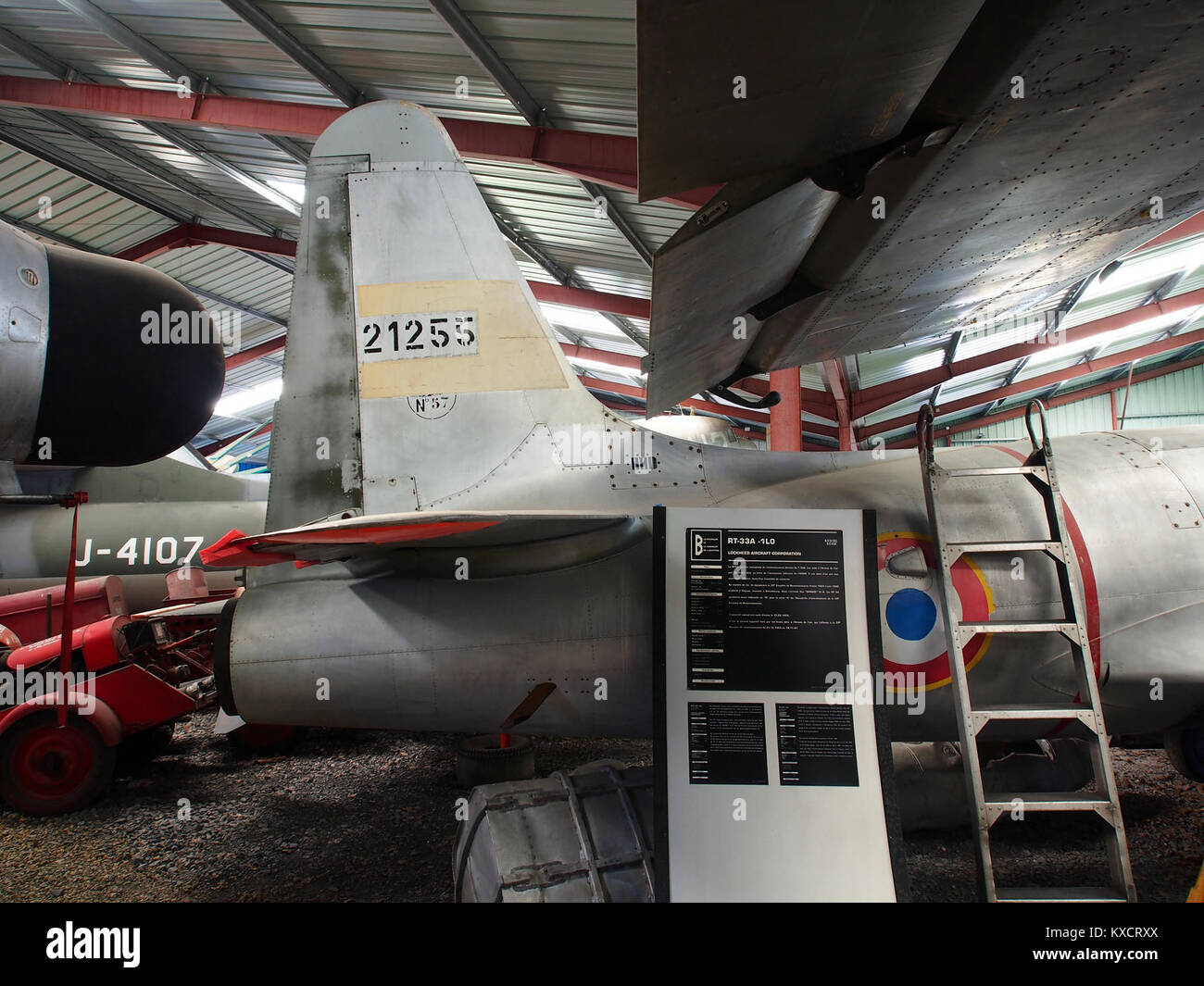 21255,314-VH Canadair T-33un Silver Star (T33-255) Musée de l'Epopée de l'Industrie et de l'Aéronautique, pic2 Foto Stock