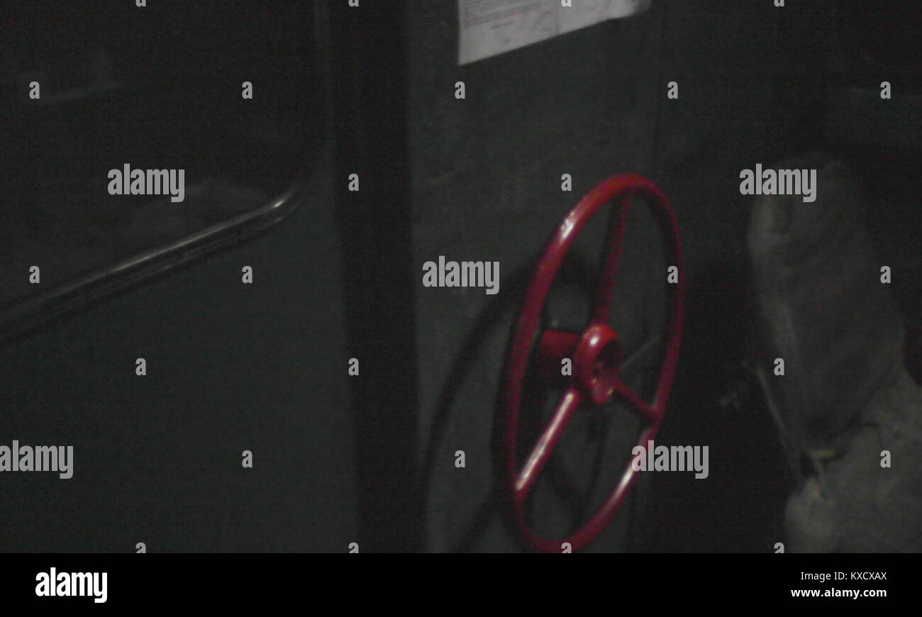 La denominazione “2ТЭ10М Ruchnik” si riferisce a una locomotiva diesel-elettrica per merci pesanti di tipo 2TE10M prodotta in Unione Sovietica, con “ручник” (freno a mano) che specifica la funzione del freno a mano. Il modello fu utilizzato sulle ferrovie sovietiche e post-sovietiche. Foto Stock