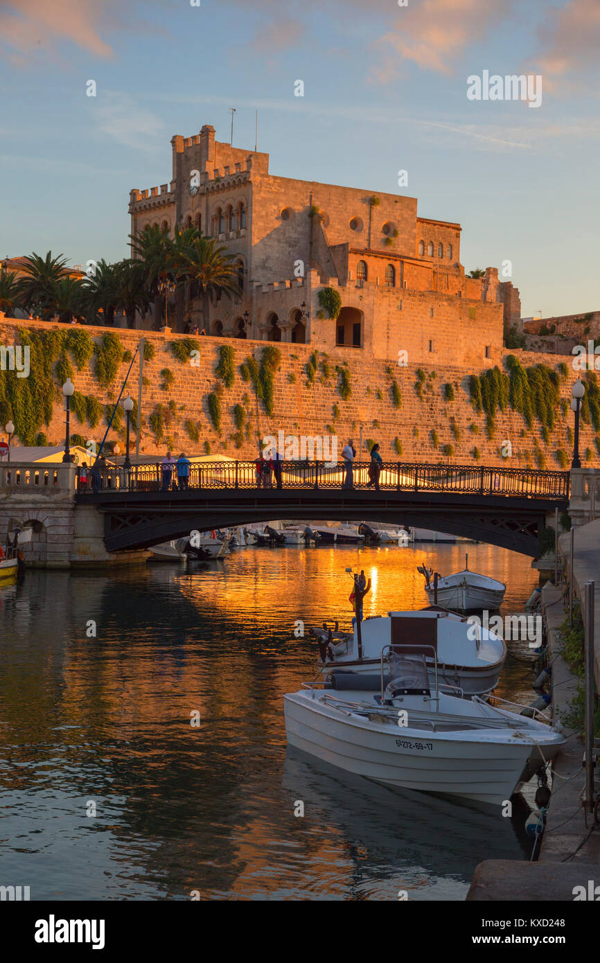 Centro storico di Porto, Ciutadella, Menorca, isole Baleari, Spagna, Europa Foto Stock
