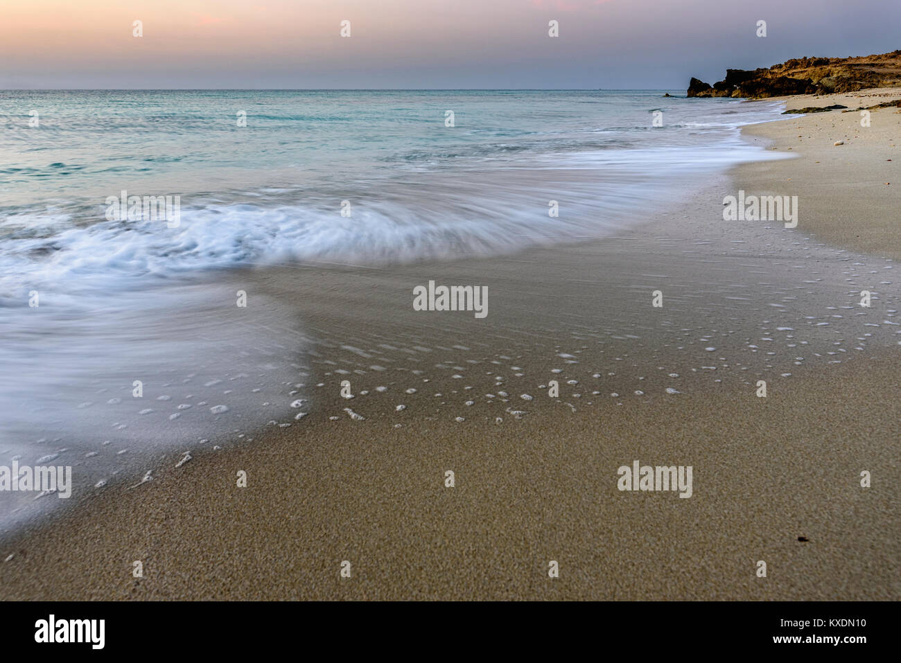 Bellissima alba in isola hendorabi,golfo persico, Iran Foto Stock