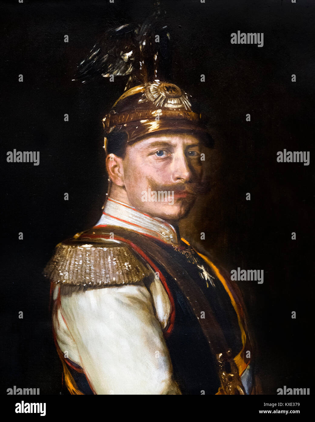 Ritratto di Kaiser Wilhelm II (1859-1941), l'imperatore di Germania e re di Prussia, vestito in uniforme. Dipinto di Vilma Parlaghy, 1895. Questa immagine è un raccolto di un dipinto di grandi dimensioni H29DXH. Foto Stock