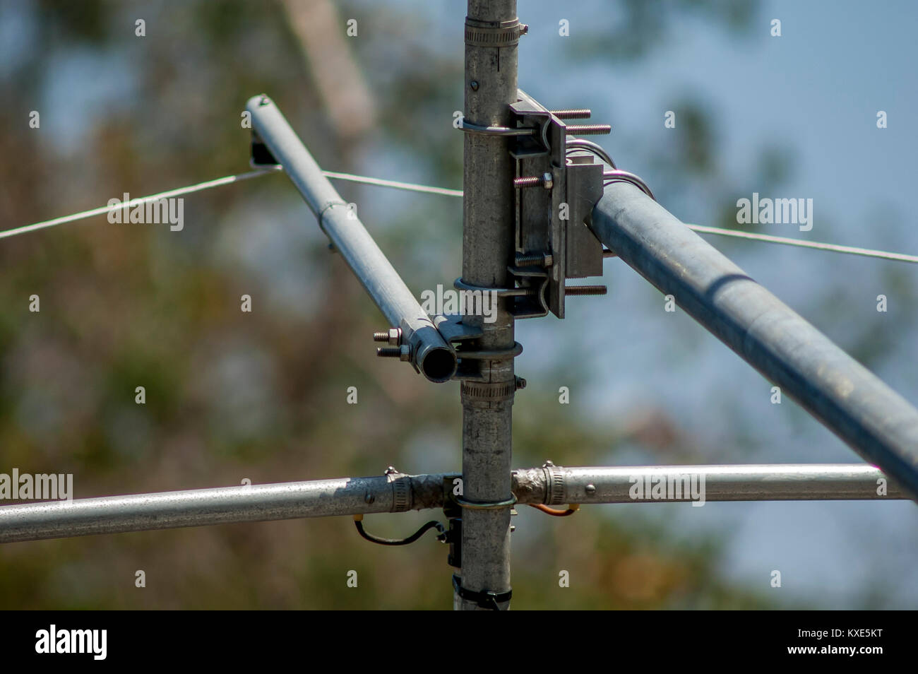 Antenna a fascio impostato per la radio di prosciutto campo giorno operazioni. Foto Stock