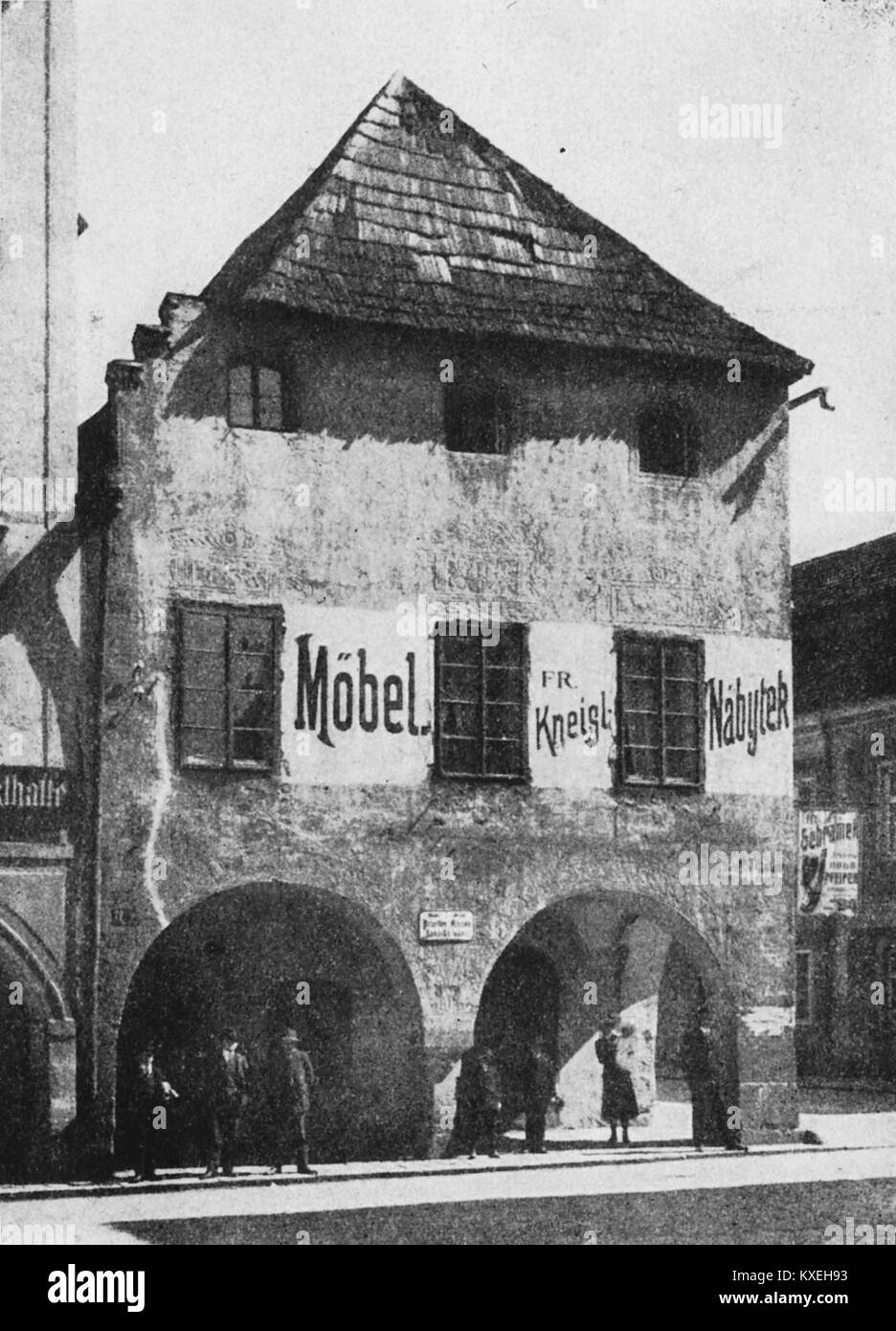 L'album starých Budějovic contiene fotografie storiche di České Budějovice, Repubblica Ceca, raffiguranti le strade, l'architettura e la vita quotidiana della città tra la fine del XIX e l'inizio del XX secolo. Foto Stock