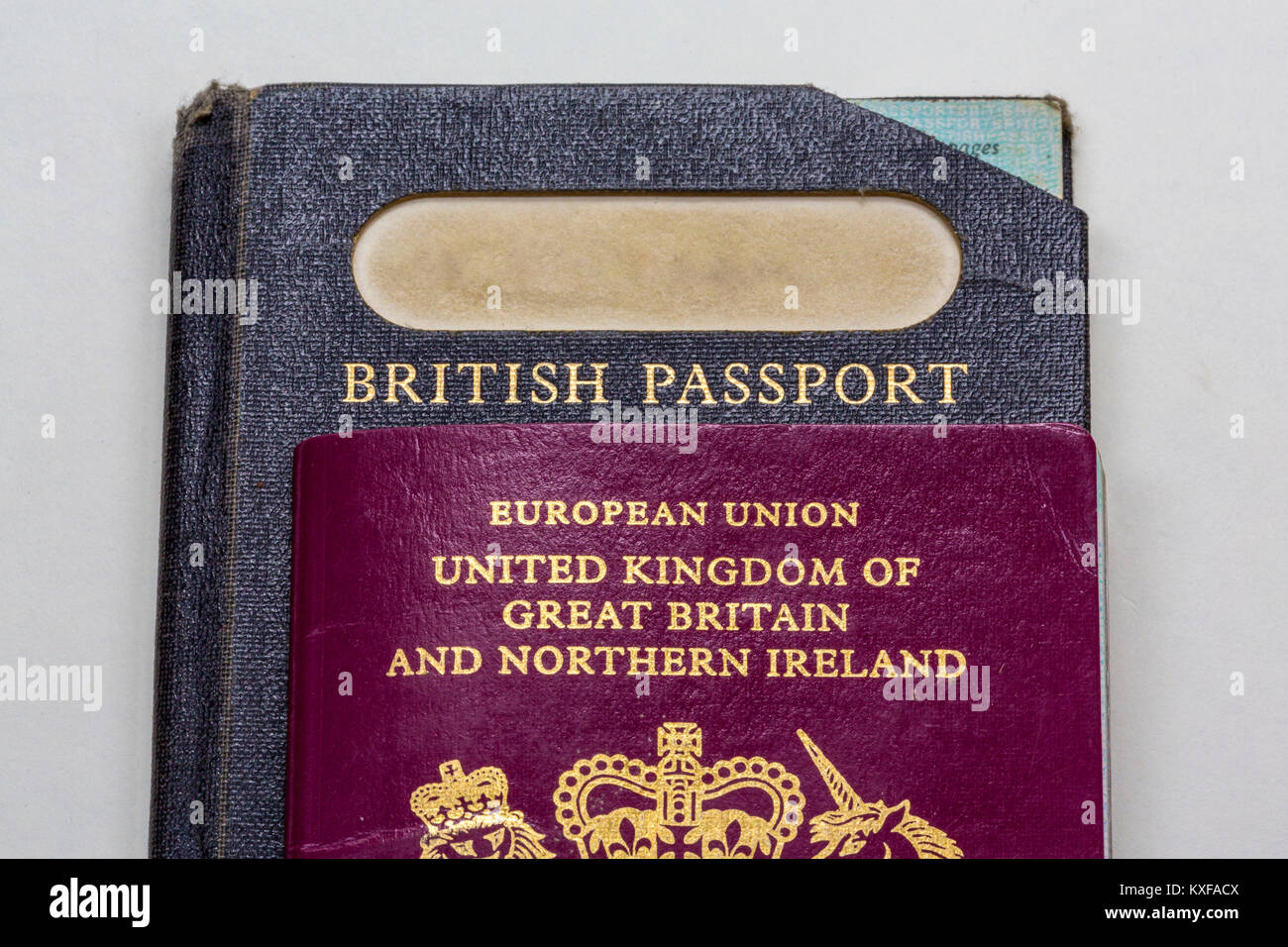 British e passaporti UE. Foto Stock