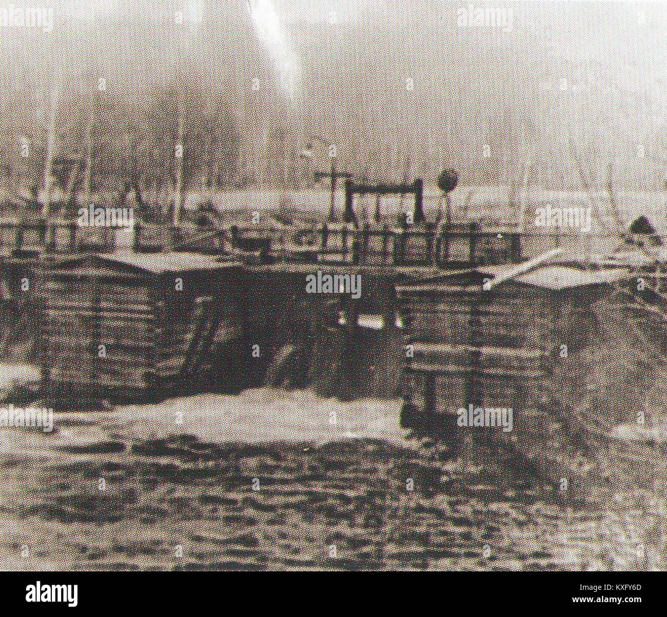 L'edizione 1935 "On Hysteria" esamina le definizioni cliniche, i metodi terapeutici e le implicazioni culturali dell'isteria nelle scienze della salute dei primi anni del XX secolo. Foto Stock