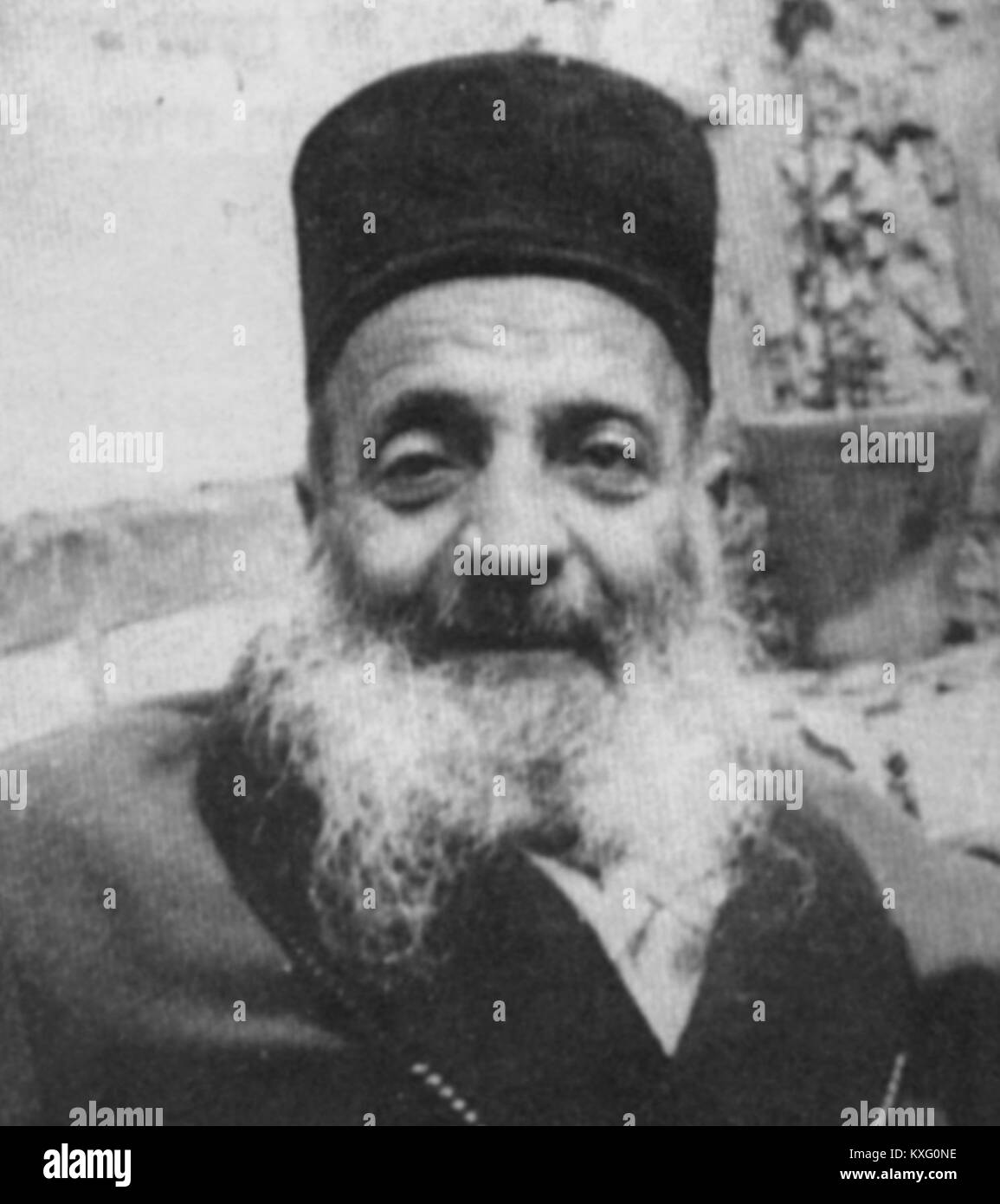 Rabbi Yitzhak Alfiyah era uno studioso e leader religioso ebreo, noto per i suoi contributi allo studio della Torah e alla leadership della comunità all'inizio del XX secolo. Foto Stock