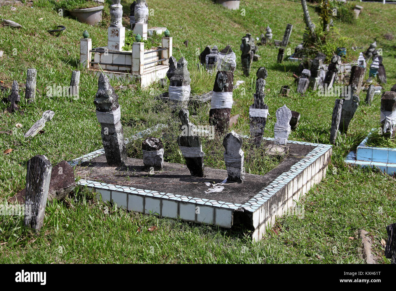 Terreno di sepoltura a Kuching moschea della città Foto Stock