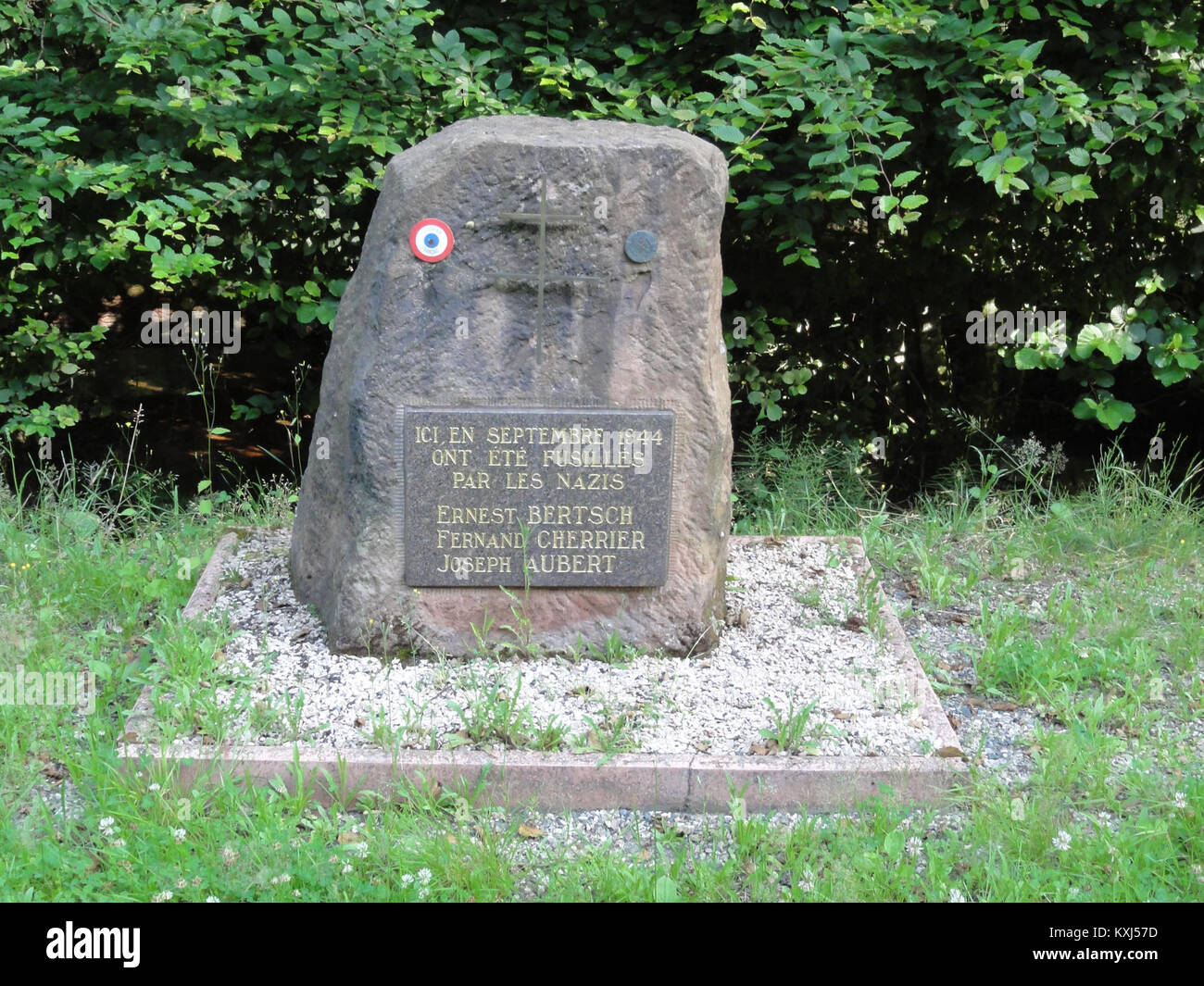 Il memoriale di Bertrichamps commemora quelli persi nelle fusillades al D167A, segnando un significativo evento storico nella regione M-et-M durante l'inizio del XX secolo. Foto Stock