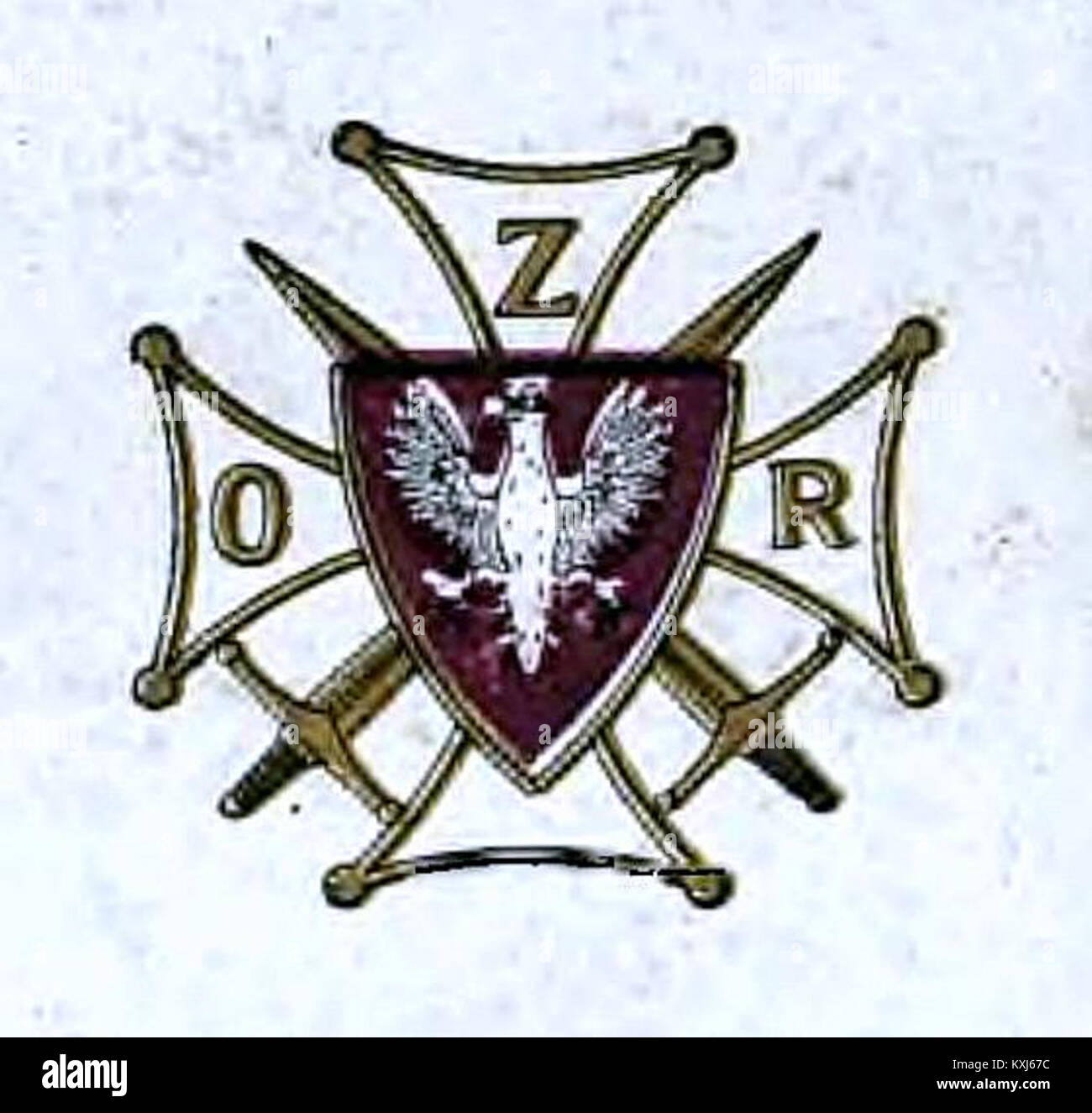 Immagine che mostra un distintivo dell’Associazione ufficiale di riserva della Repubblica di Polonia, che rappresenta il servizio militare, il patrimonio nazionale e il ruolo dell’organizzazione nel sostenere le tradizioni della difesa. Foto Stock
