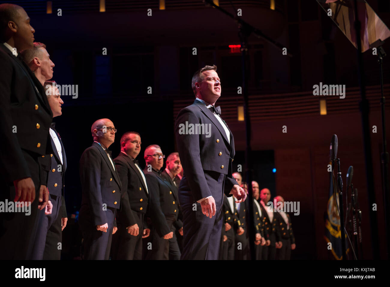 America's Navy - celebrando 242 anni di servizio (36830729714) Foto Stock