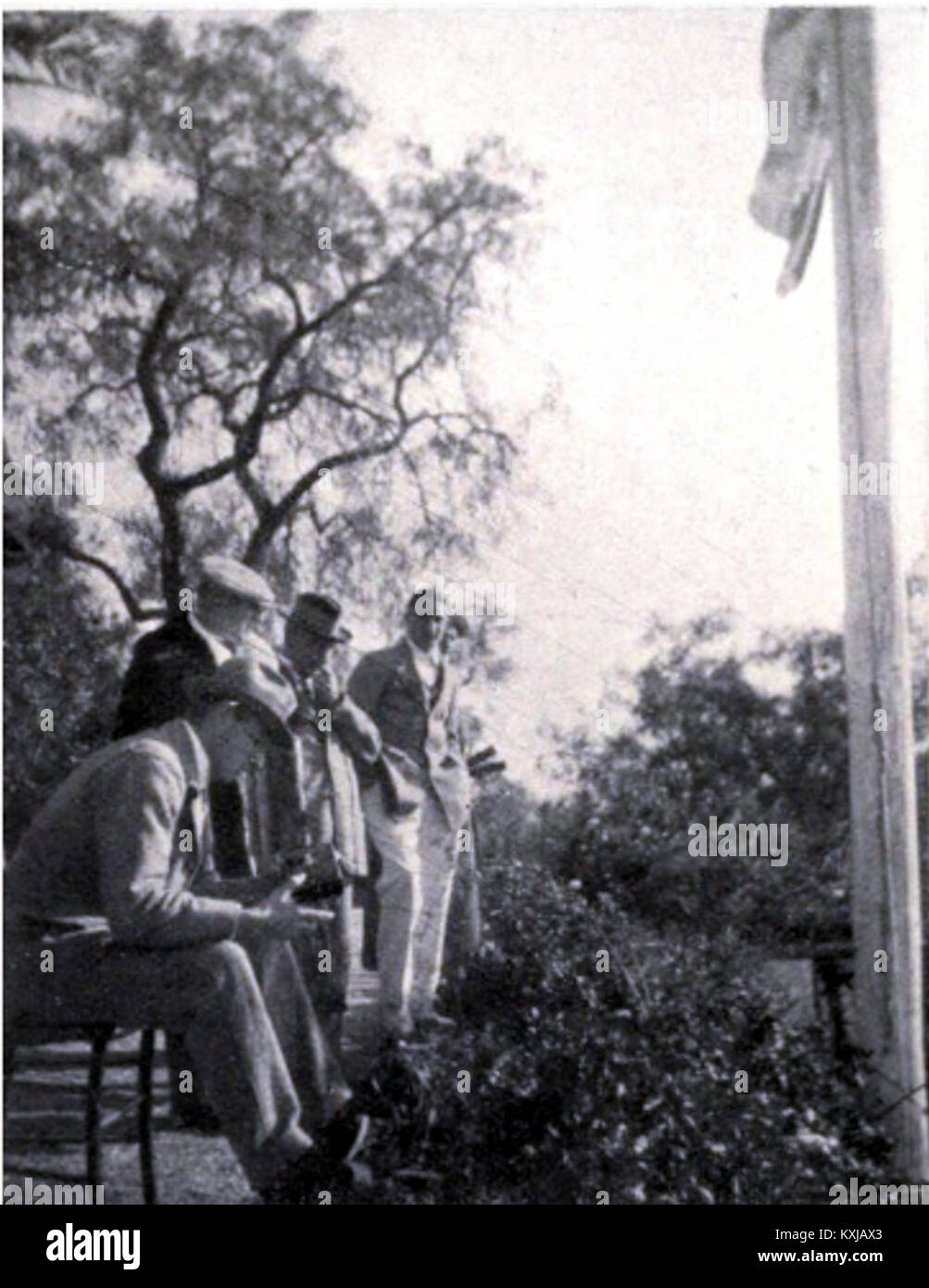 Fotografia del tennista Anthony Wilding a San Remo nel 1908, che cattura la sua carriera atletica e la partecipazione ai tornei internazionali di tennis dell'inizio del XX secolo. Foto Stock