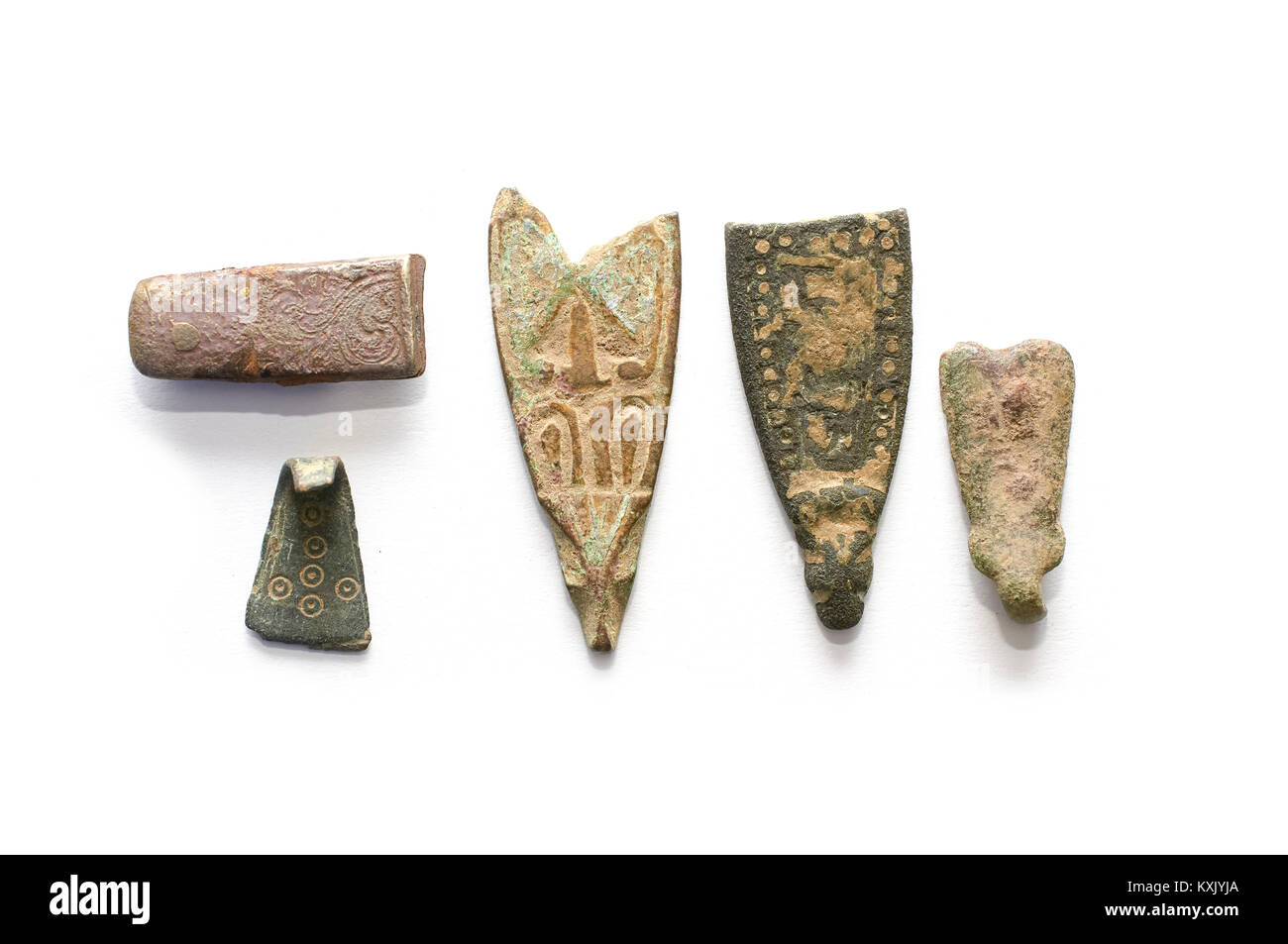 Romano-British (ANNUNCIO circa 250 - 410), le estremità della cinghia e fibbie(non tagliato) Foto Stock