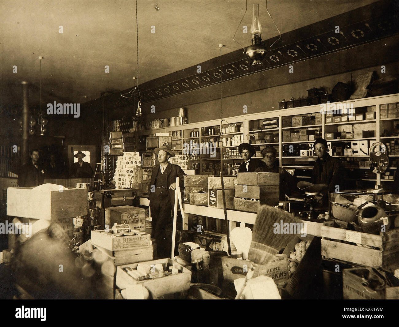 Spenker & Miller - una operazione mercantile In Goldfield - Interno Foto Stock Spenker & Miller - una operazione mercantile In Goldfield - Interno Foto Stock