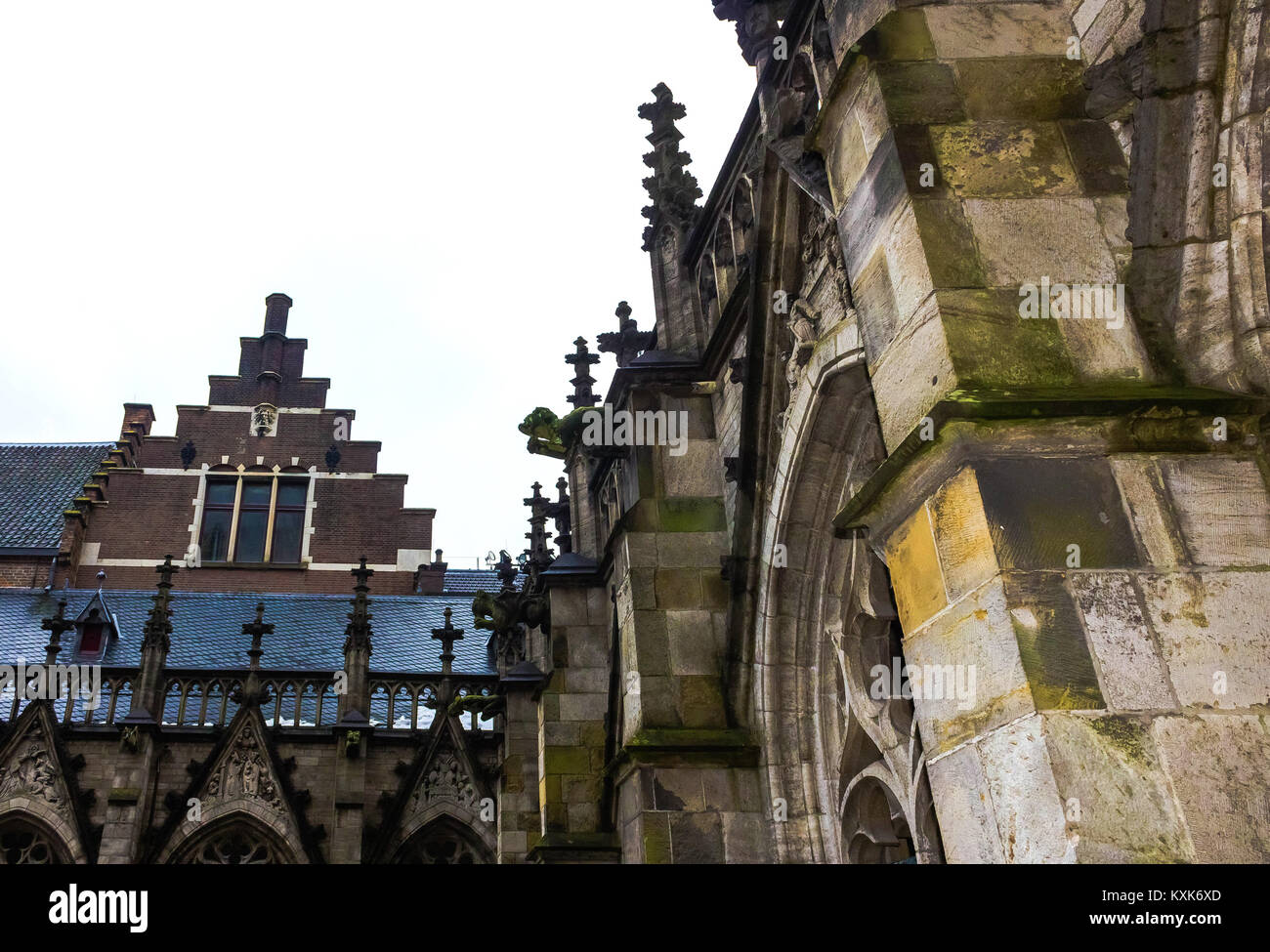 Utrecht, Paesi Bassi - 15 dicembre 2017: Università Hall dell'Università di Utrecht a Piazza Dom Foto Stock