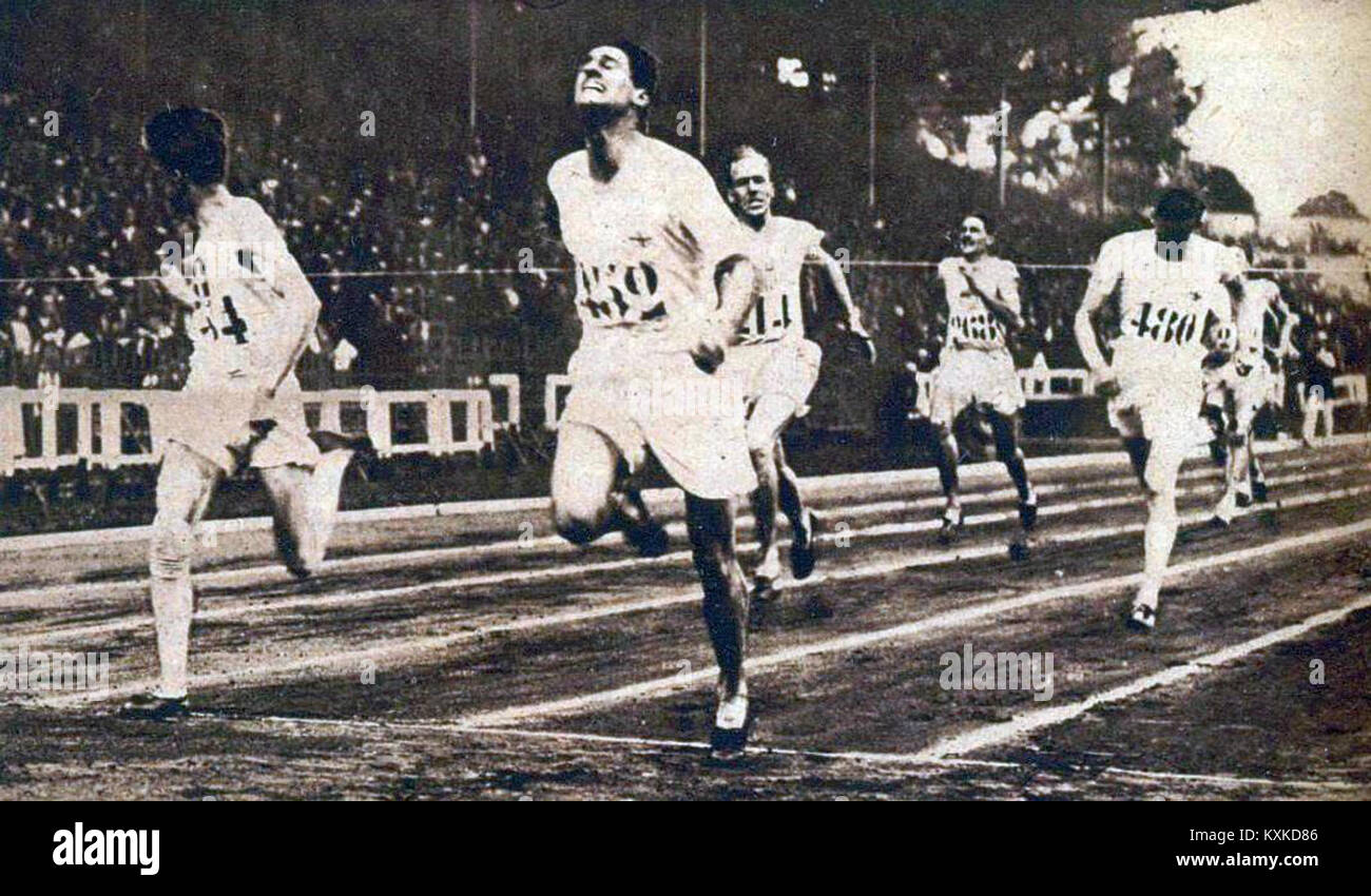 Arrivée du 800 mètres des JO 1924, Douglas Lowe devant Paul Martin et Schuyler Enck Foto Stock
