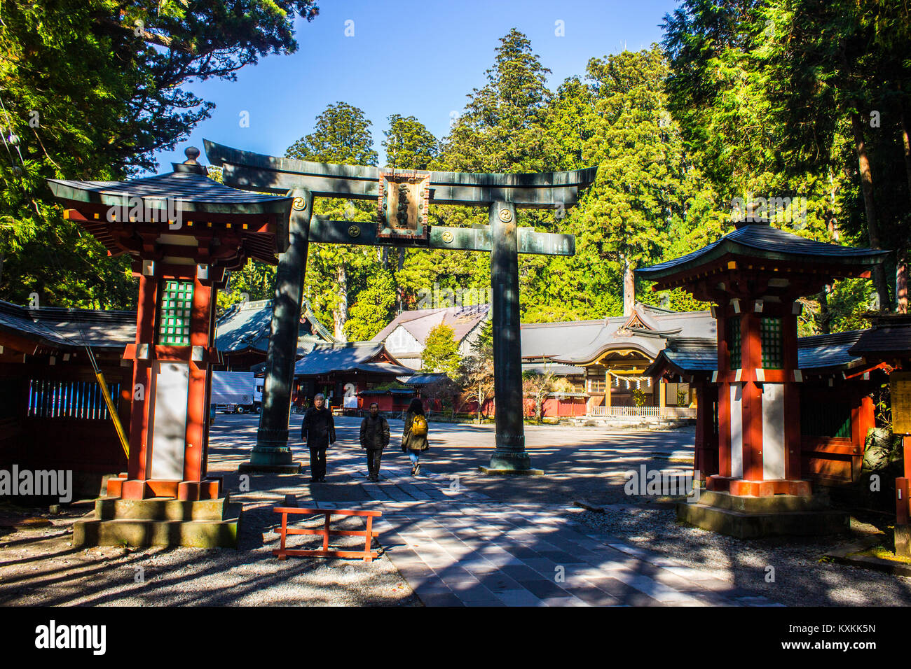 Futarasan jinja, un sacrario scintoista nella città di Nikko, Giappone. Un sito del Patrimonio mondiale dal 1999 Foto Stock