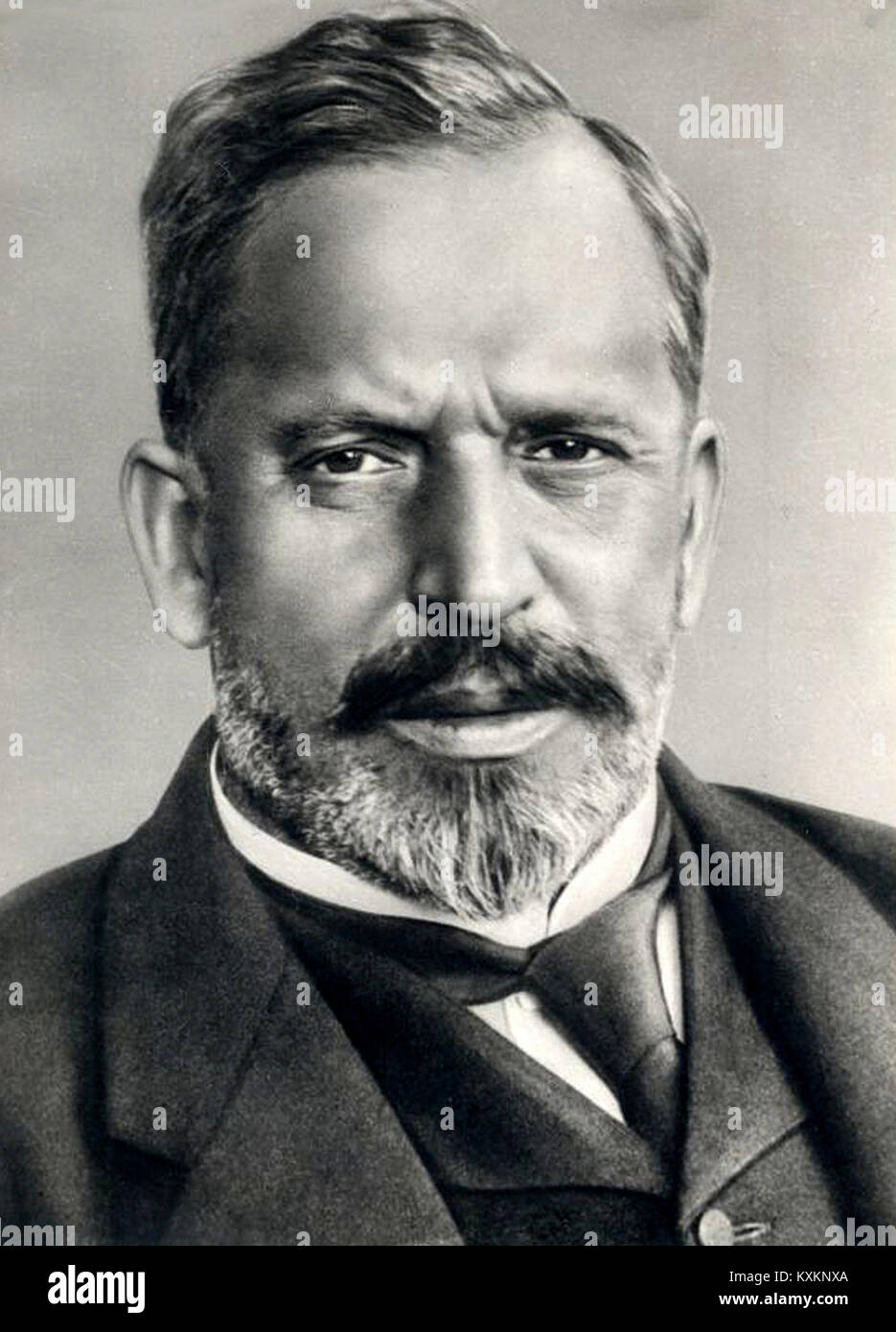 Ritratto di Donát Bánki, ingegnere e inventore ungherese, che mostra la sua somiglianza e il suo significato storico in ingegneria. Foto Stock