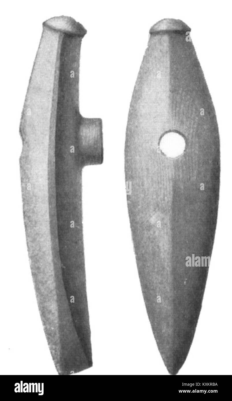 Il båtformig skafthålsyxa è un tipo di ascia scandinava a forma di barca, storicamente utilizzata nel Nord Europa durante l'età del bronzo per la lavorazione del legno e per scopi cerimoniali. Foto Stock