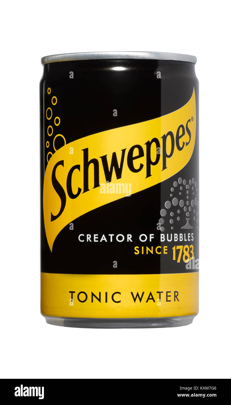 Un taglio fuori tiro di una lattina di Schweppes acqua tonica Foto Stock