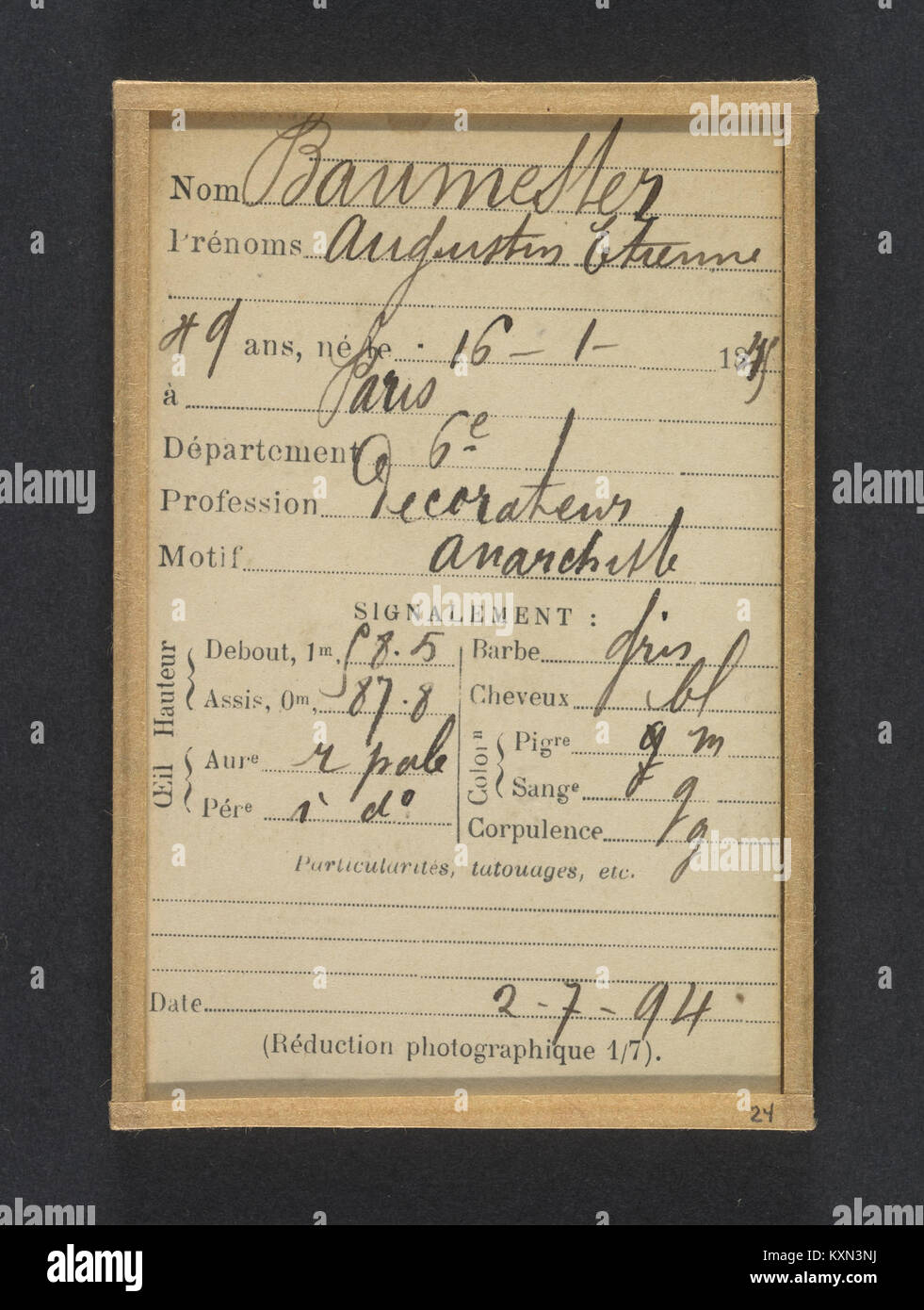 Fotografia di Augustin Etienne Baumester, decoratore francese nato nel 1845 a Parigi, associato a movimenti anarchici, documentata dalla collezione MET. Foto Stock