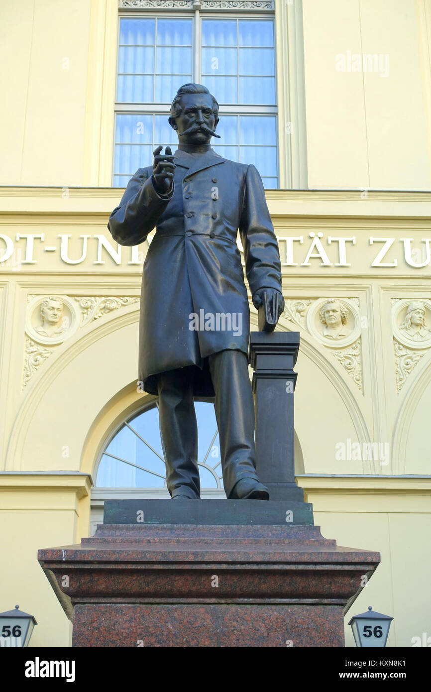 Il memoriale di Andreas Christian Gerlach presso l'Università Humboldt di Berlino, Germania, commemora il matematico e l'educatore, riflettendo il patrimonio accademico, il design commemorativo e il riconoscimento storico. Foto Stock