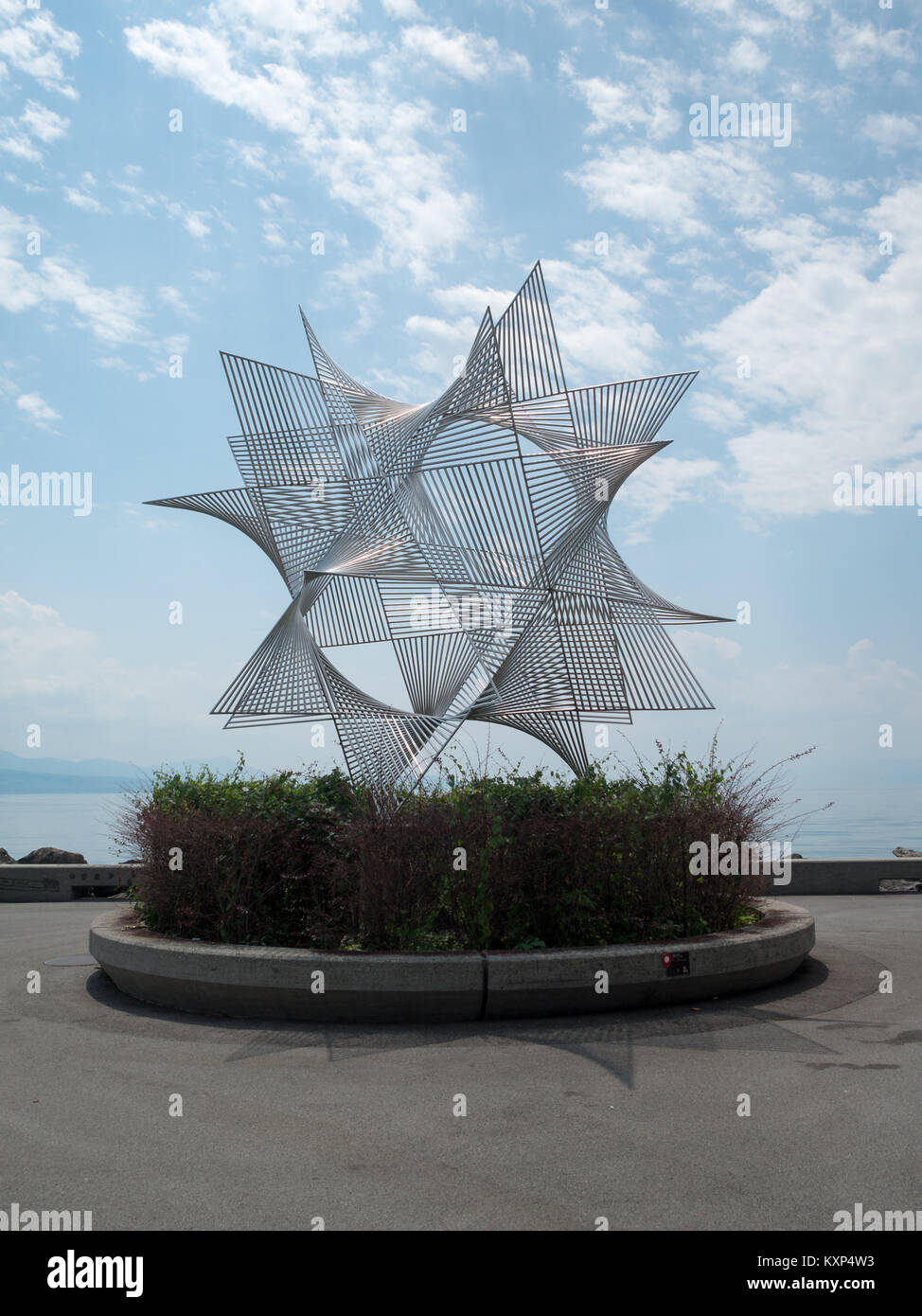 La scultura di Losanna in riva al lago Foto Stock
