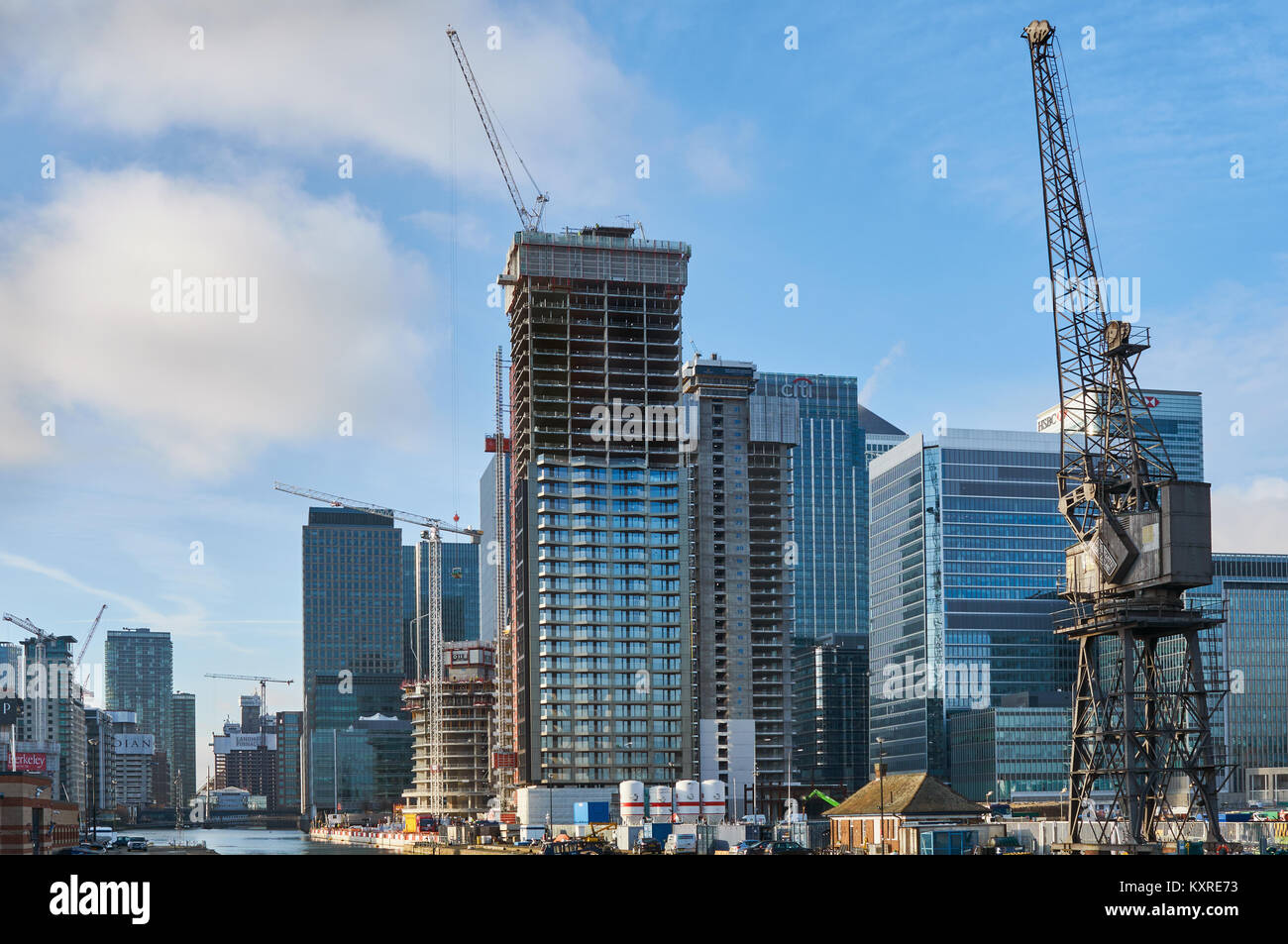 Nuova costruzione a Canary Wharf, London Docklands, East London REGNO UNITO, vista da est Foto Stock