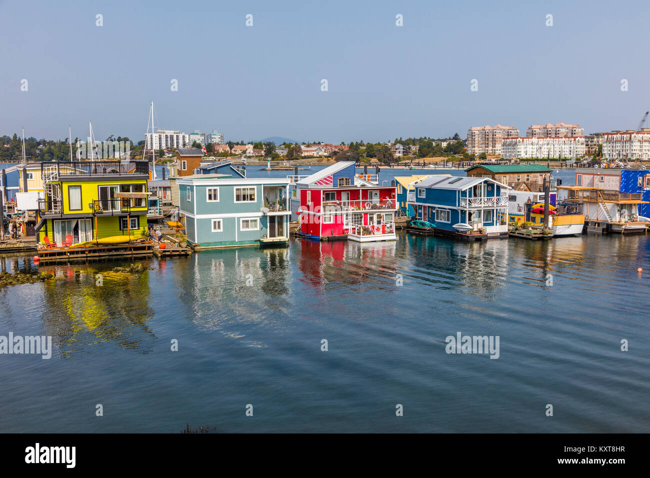 Pontile del Pescatore un colorato galleggiante home comunità in Victoria sull isola di Vancouver in British Columbia, Canada Foto Stock