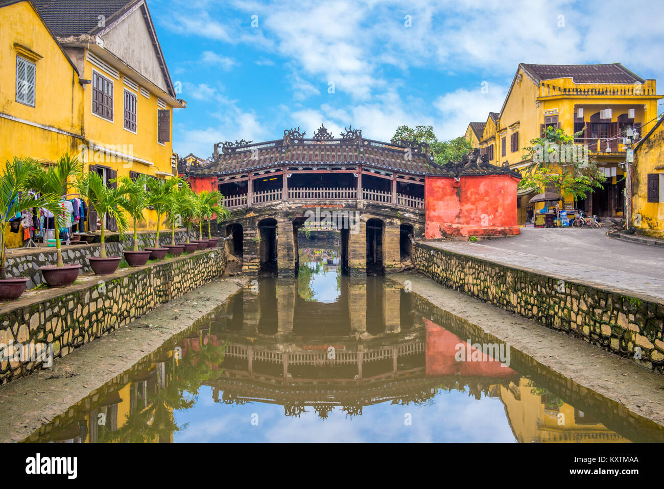 Ponte coperto giapponese, chiamato anche Lai Vien Kieu Foto Stock