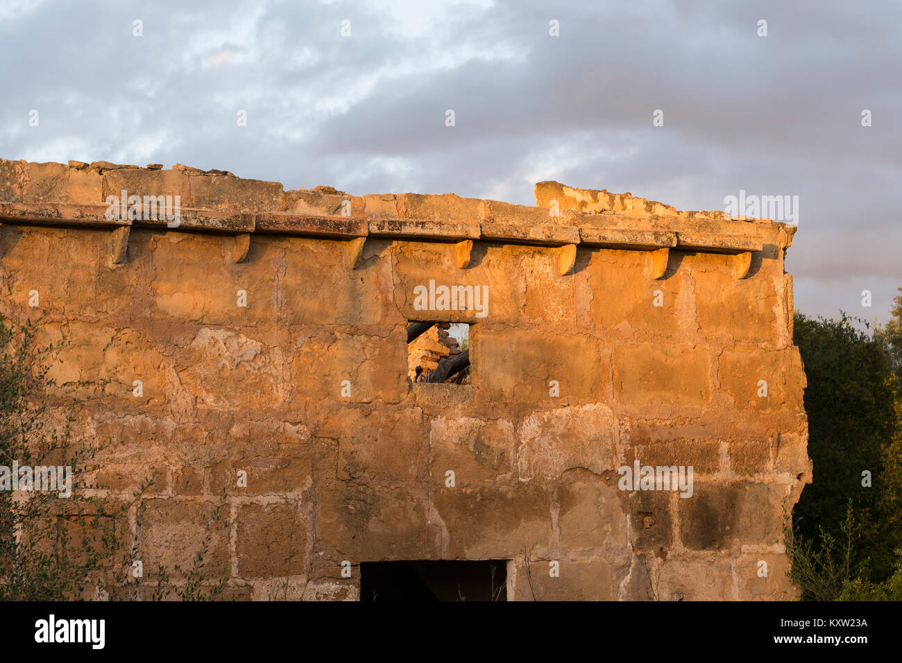 La rovina di una casa rurale in Maiorca Foto Stock