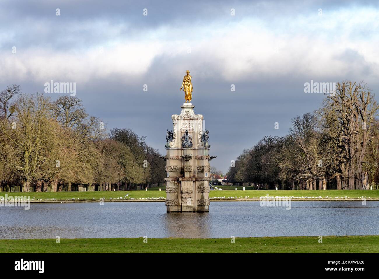 La Fontana Diana in Bushy Park , Hampton Court ,West London Inghilterra England Regno Unito Foto Stock